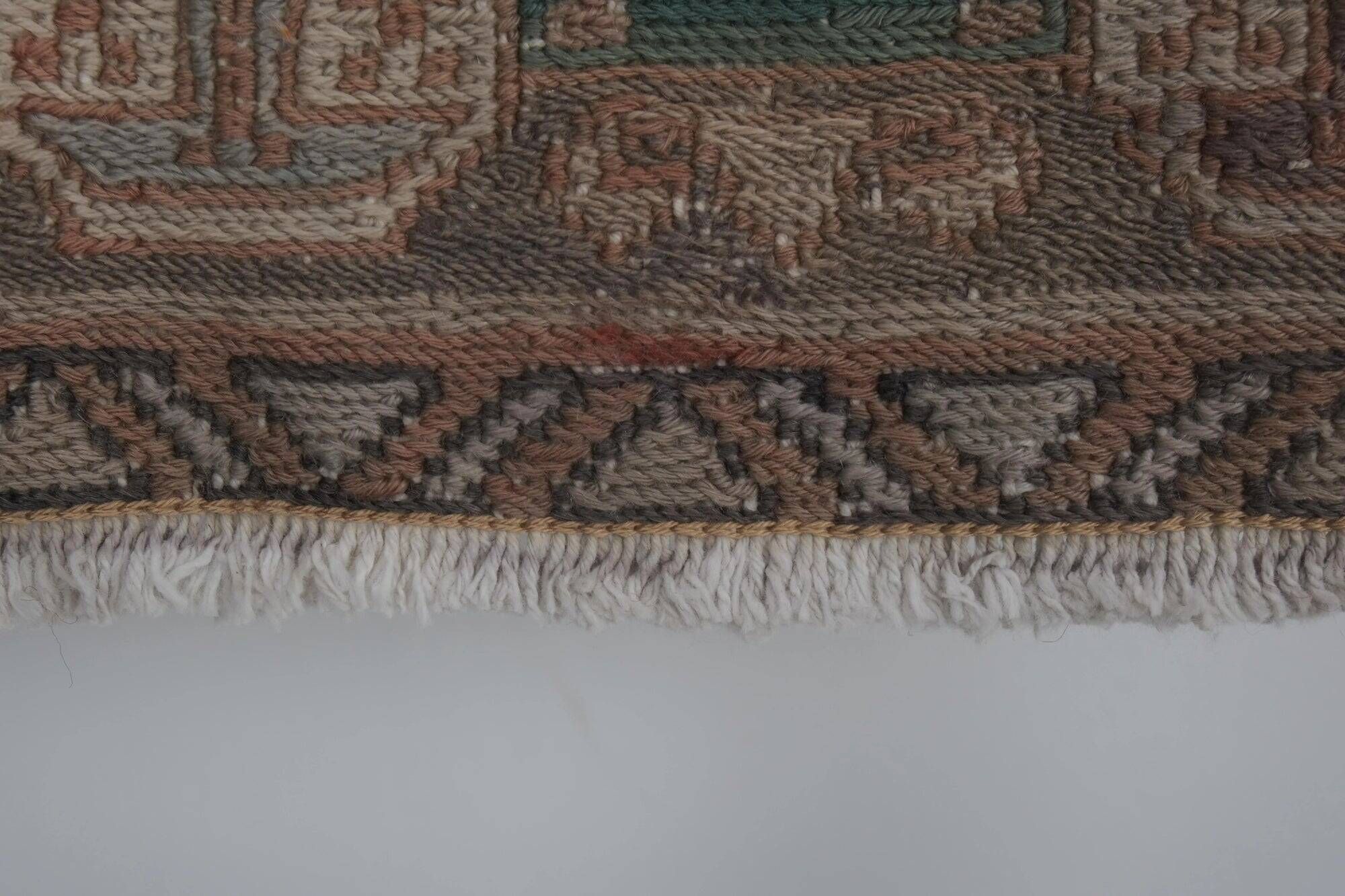 Vintage hand-embroidered tablecloth 100x142 cm