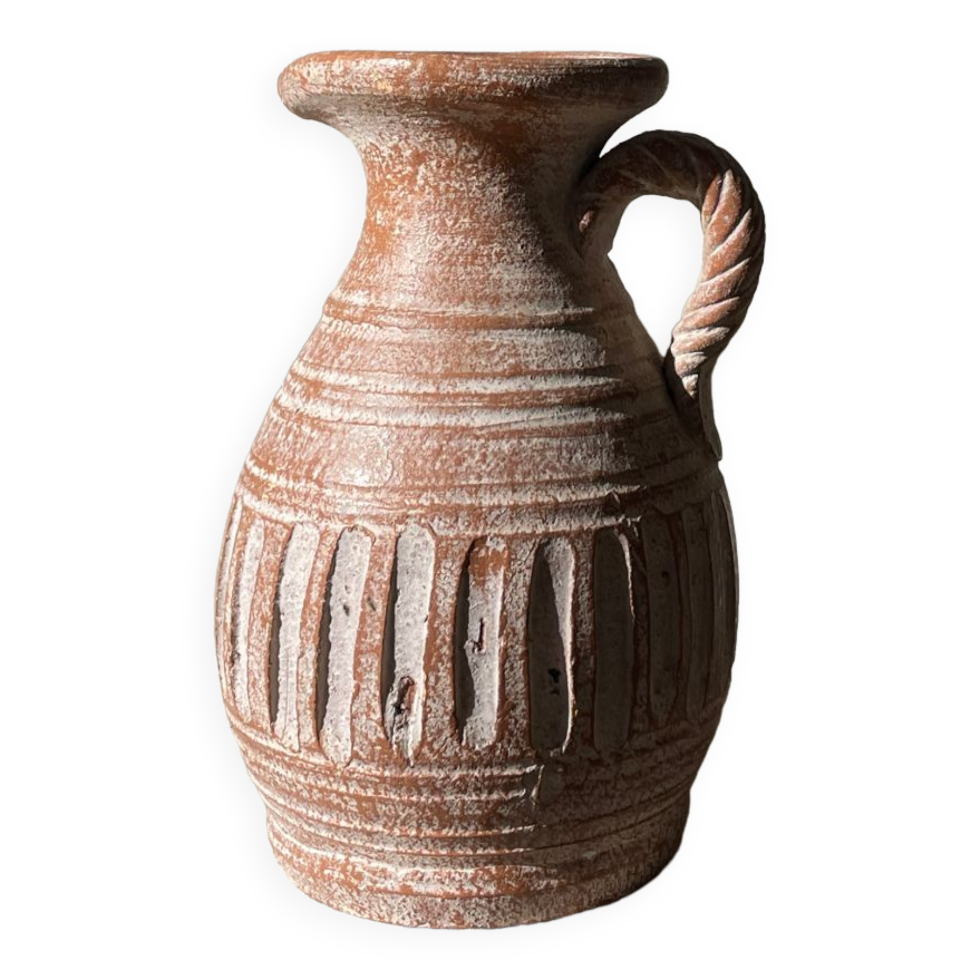 Best HD Pictures about  Carafe En Terre Cuite Bienfaits  with No AI Images