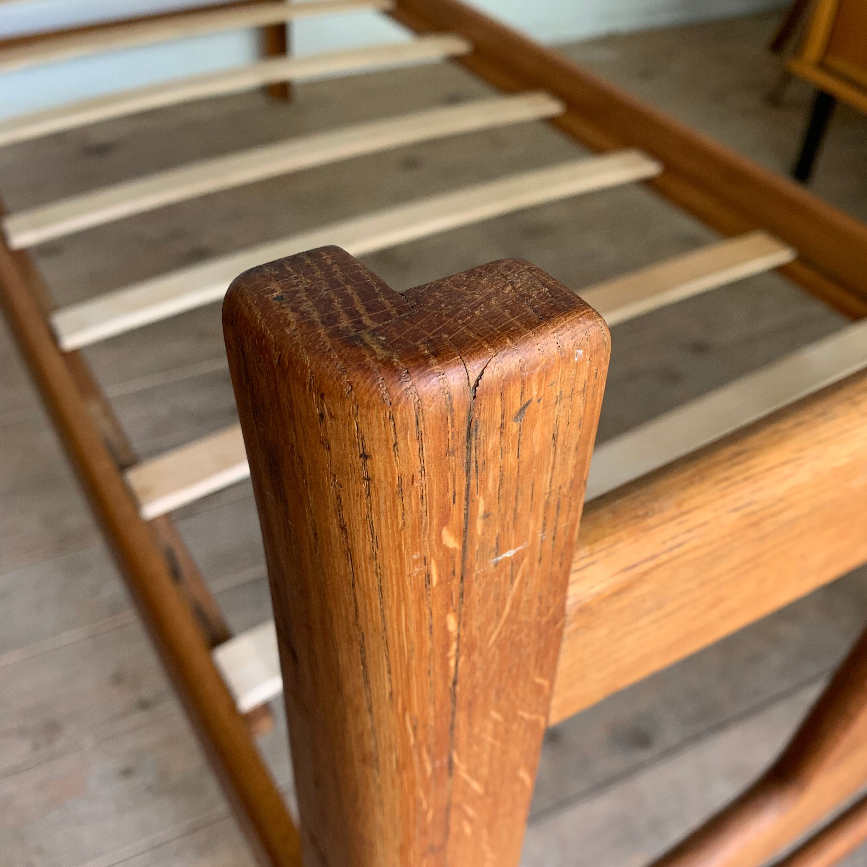 Daybed bed bench in vintage solid oak - 2 available