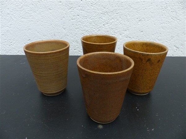 4 verres en grès