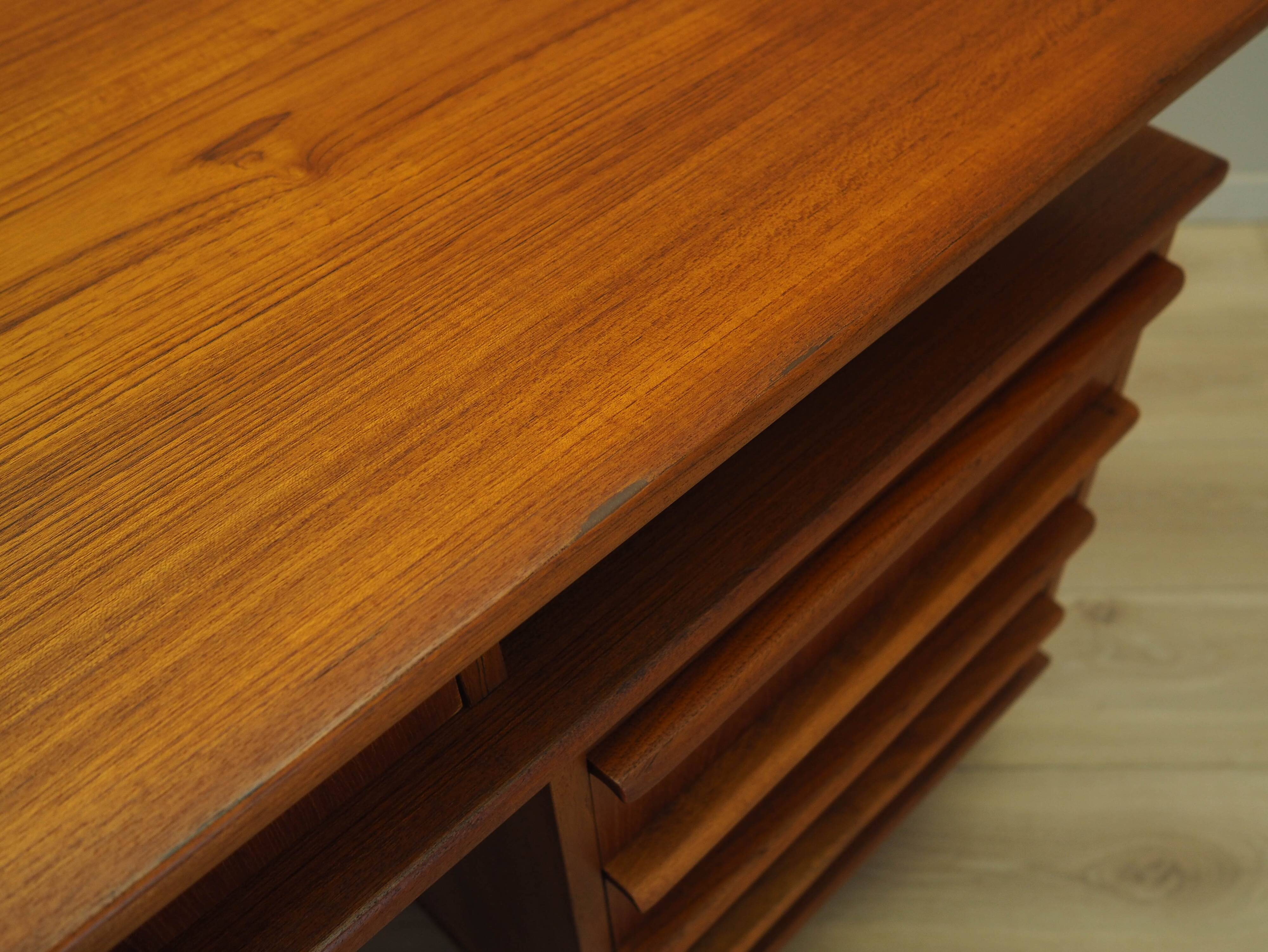 Teak desk, Danish design, 1970s, manufactured in Denmark