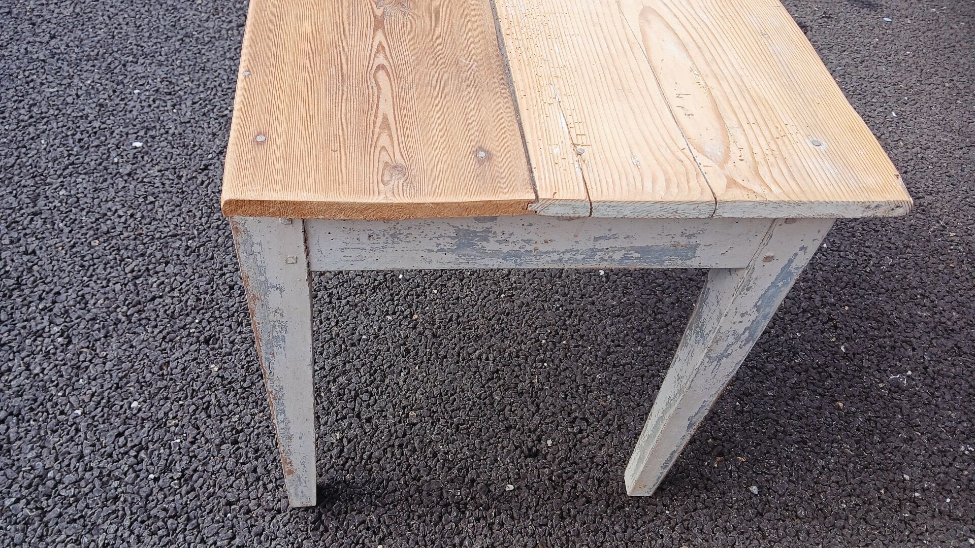 Small farmhouse coffee table