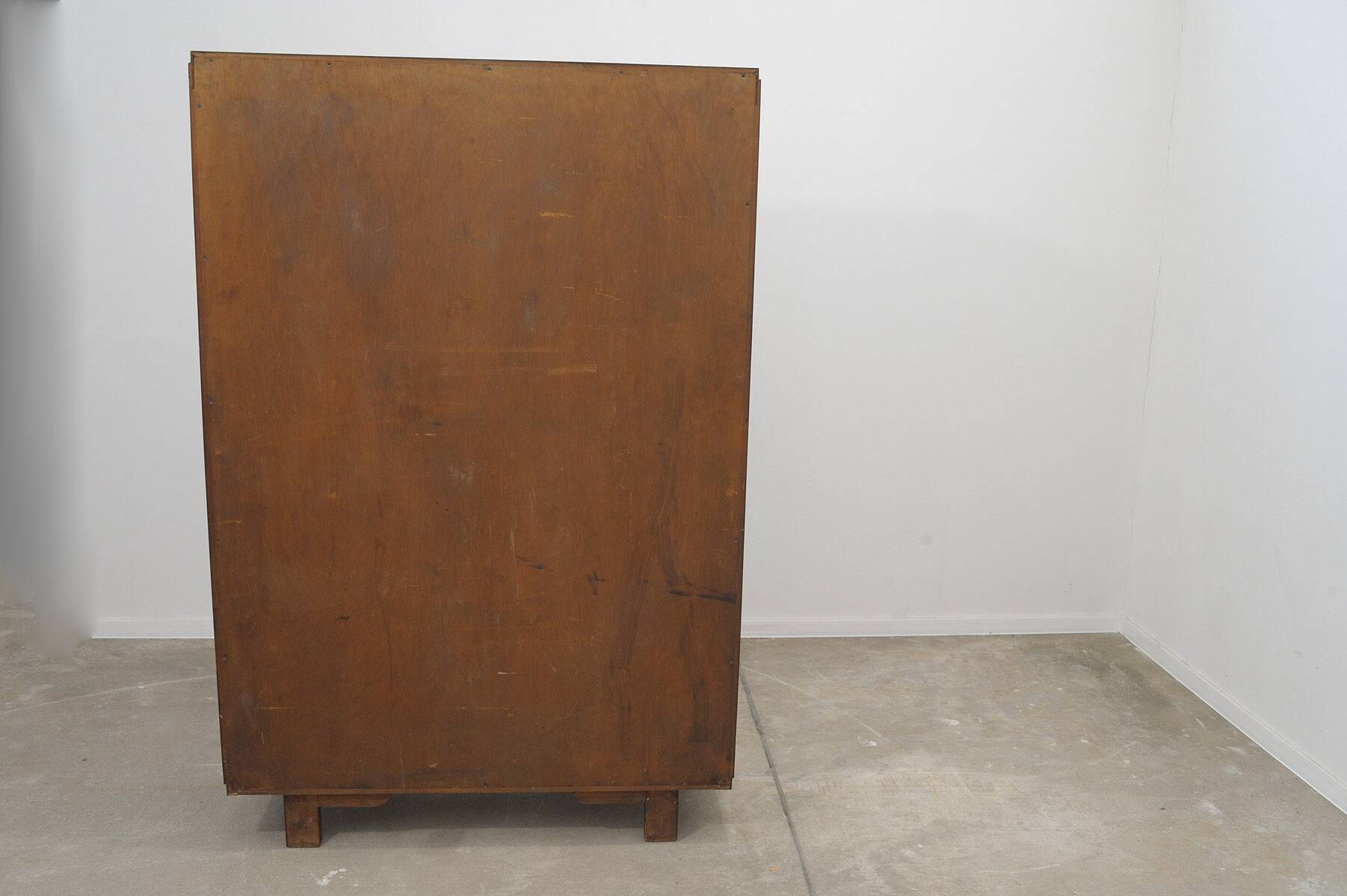 Vitrine fonctionnaliste art deco, années 1930, tchécoslovaquie