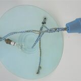 Clichy glass cacker suspension