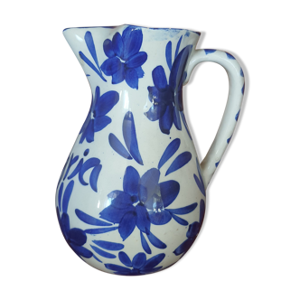 Sangria pitcher