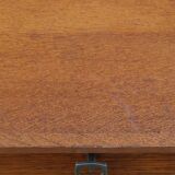 Bedside table spindle feet