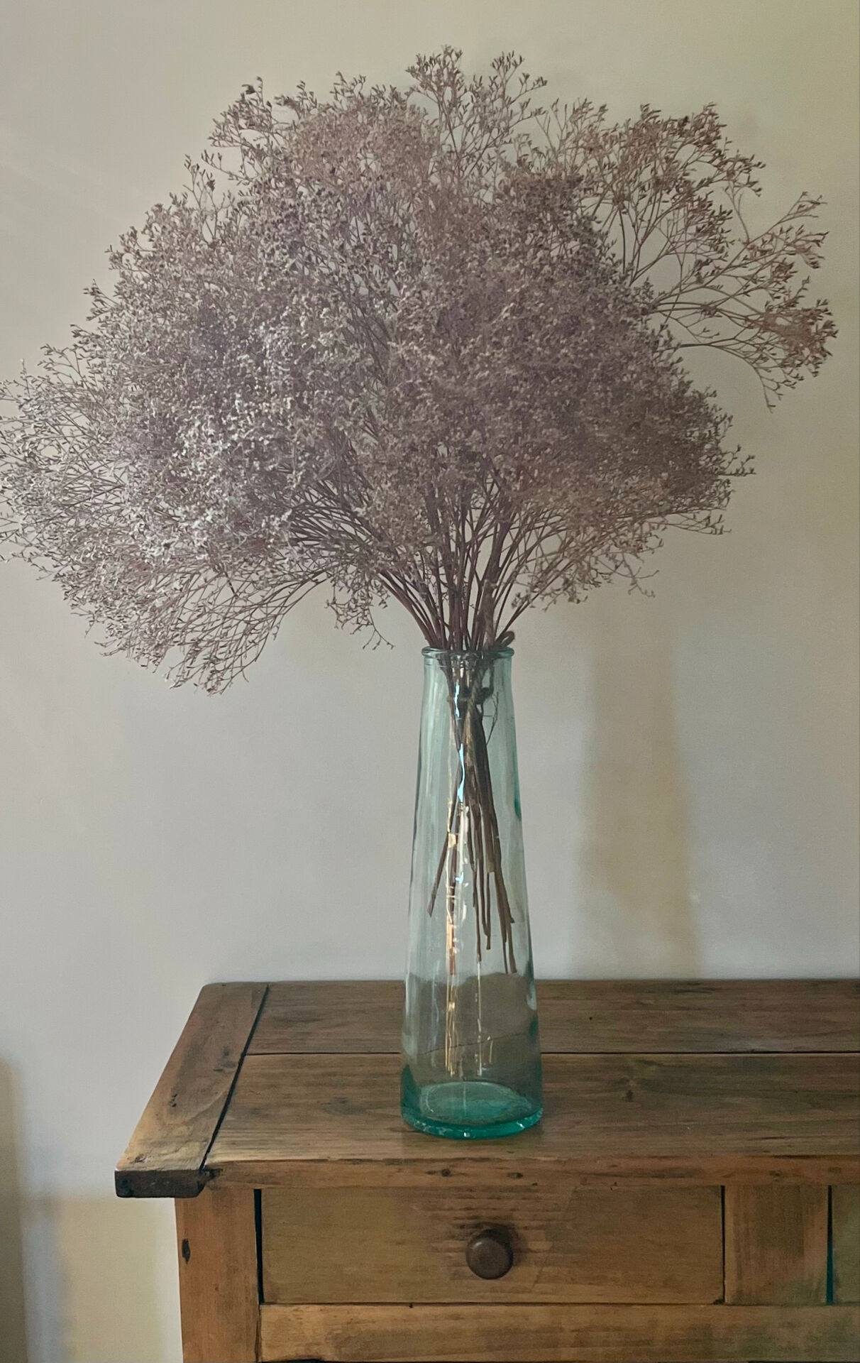 Transparent glass vase