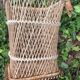 Corbeille vintage en osier et scoubidou