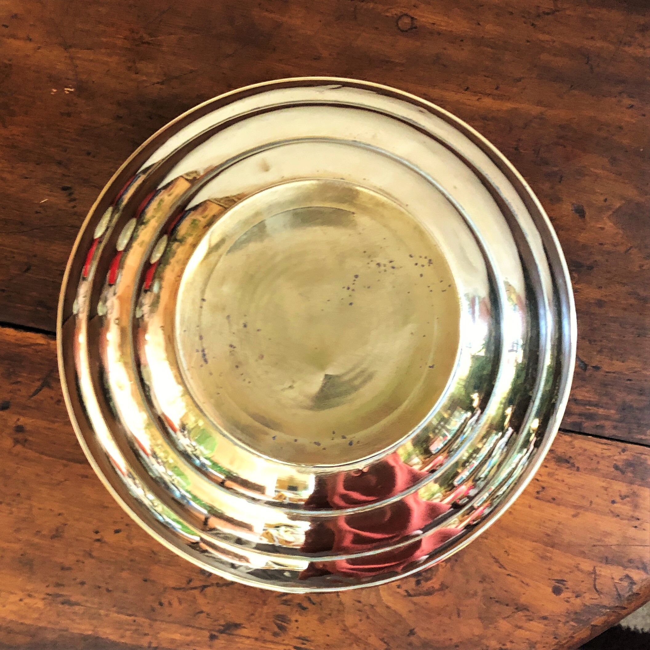 Large pot cover golden brass repelled