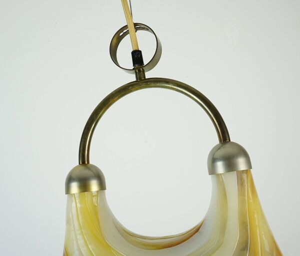 Grande lampe suspendue cosack en acrylique et laiton des années 1970 style spatial