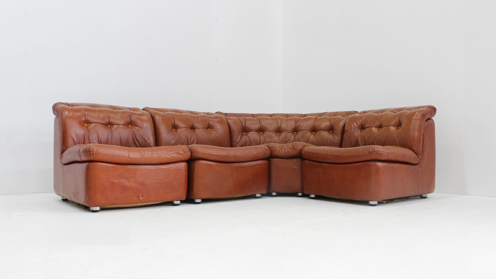 Vintage Italian curved modular sofa 1970s, set of 4