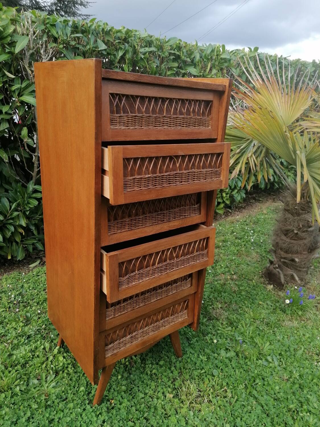 Wood and rattan chest of drawers