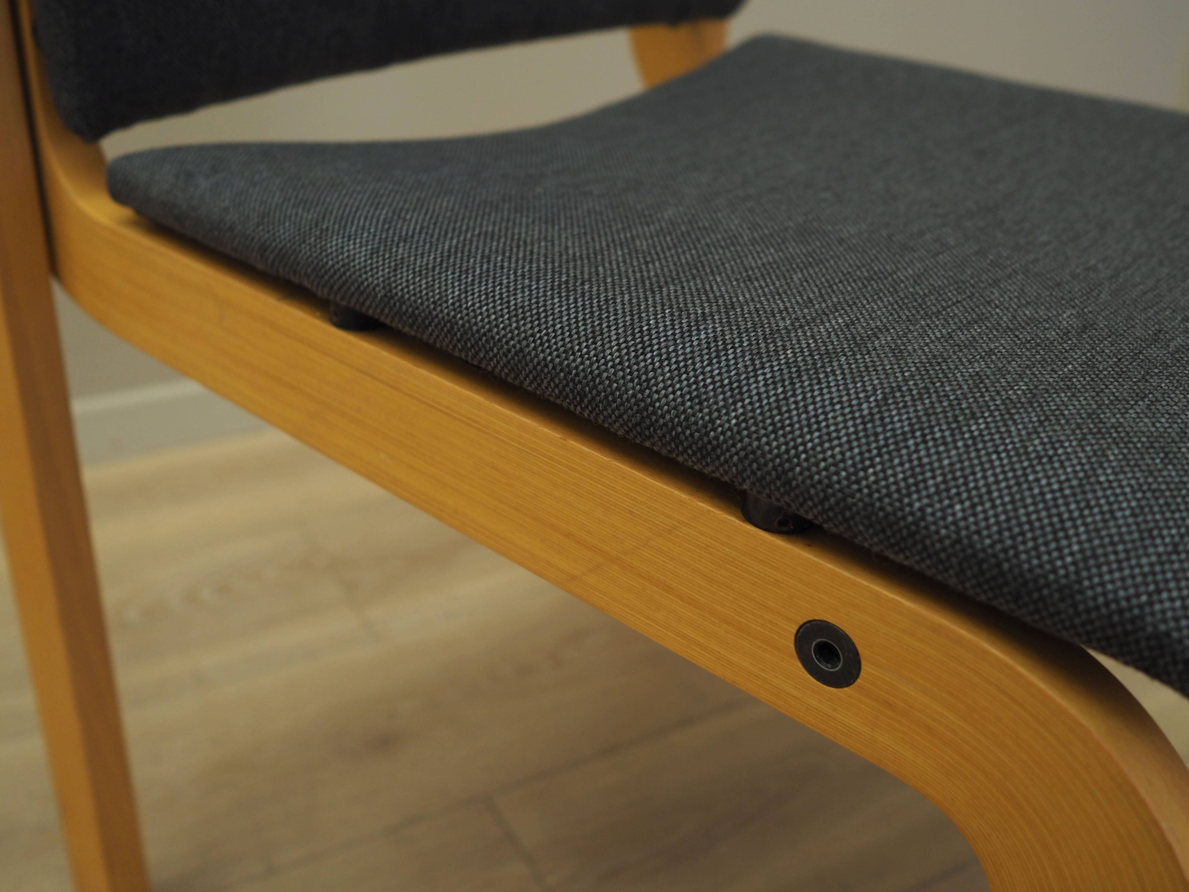 Ensemble de six chaises, design danois, années 1980, édition : Fritz Hansen