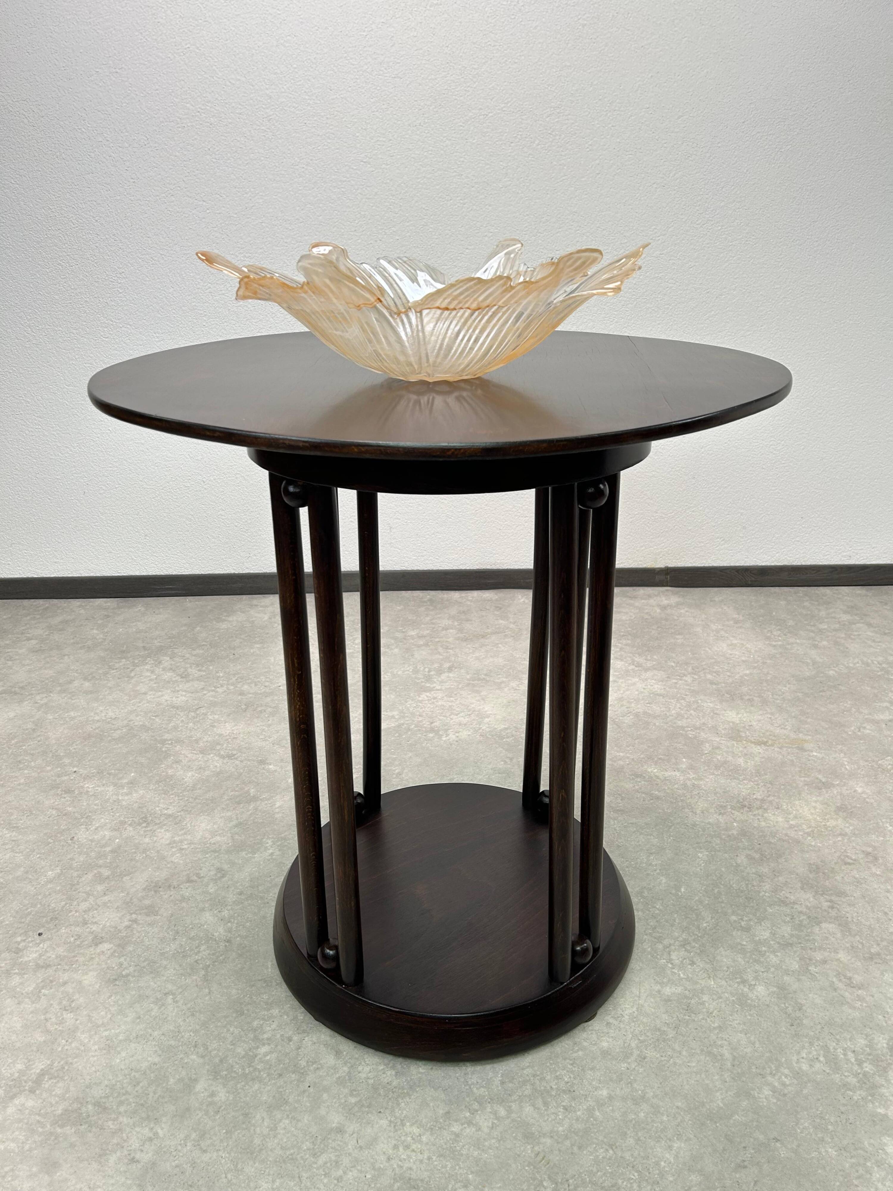 Fledermaus coffee table no. 406 by Josef Hoffmann