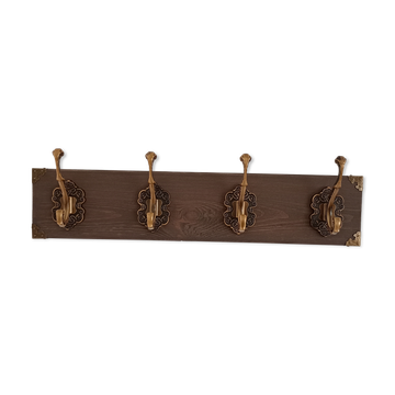 Vintage-style wall coat rack in stained wood and gold metal – 4 hooks