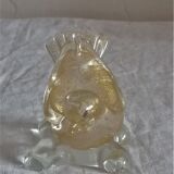 Clipboard Murano- small bird in blown glass with intercalary decoration of gold paillons.