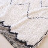 Beni Ouarain White Diamond Rug - 348 x 249 cm