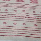 Hand-woven beige and red carpet 67x123cm