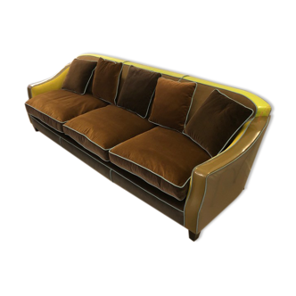Sofa Put on Notice