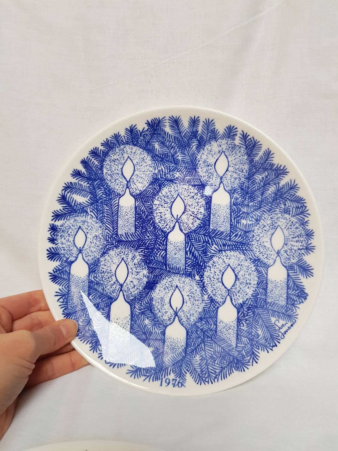 Ensemble de 4 assiettes de Noël suédoises Gustavsberg réalisé par Sven Jonson