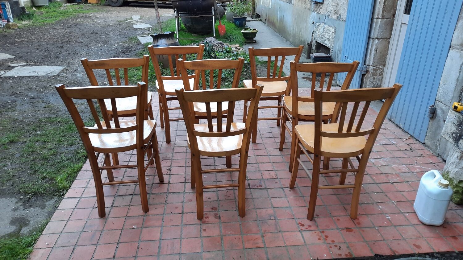 Lot de 8 chaises bistrot