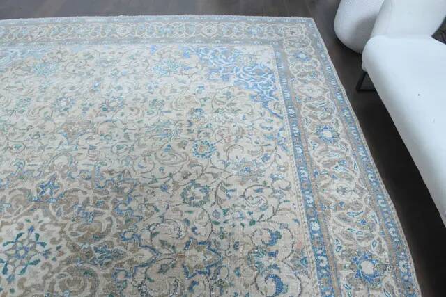 1970s Vintage Persian Handmade Wool Cotton Beige Area Rug 292x396