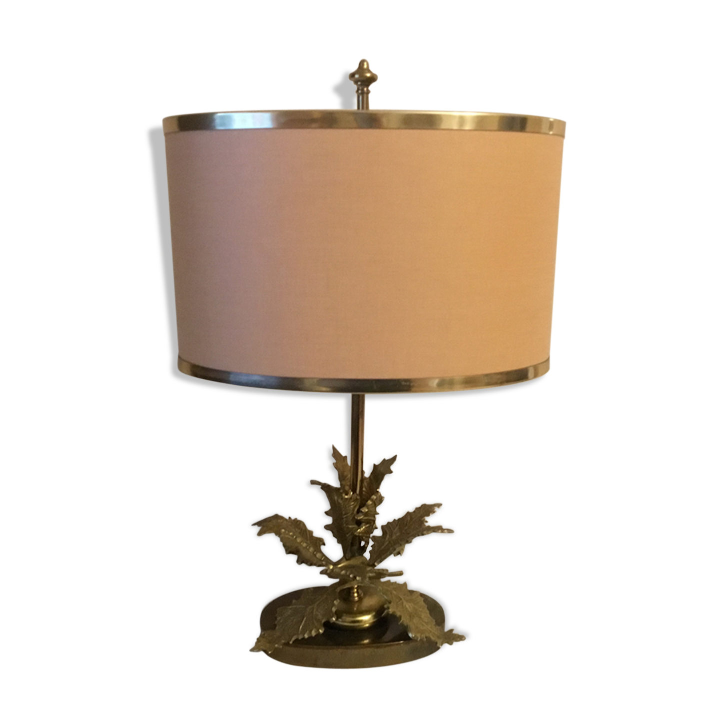 Lampe vintage bronze décor de feuilles design