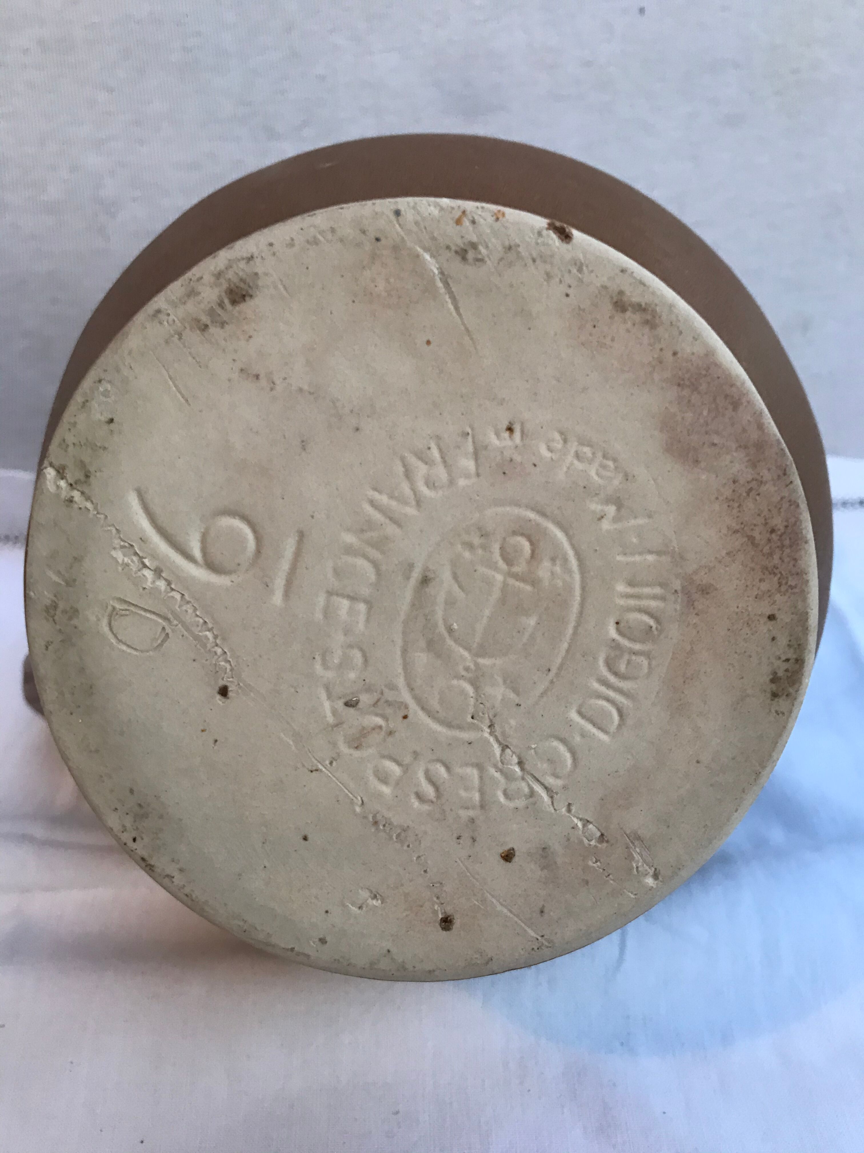 Former digoin goldstone teapot