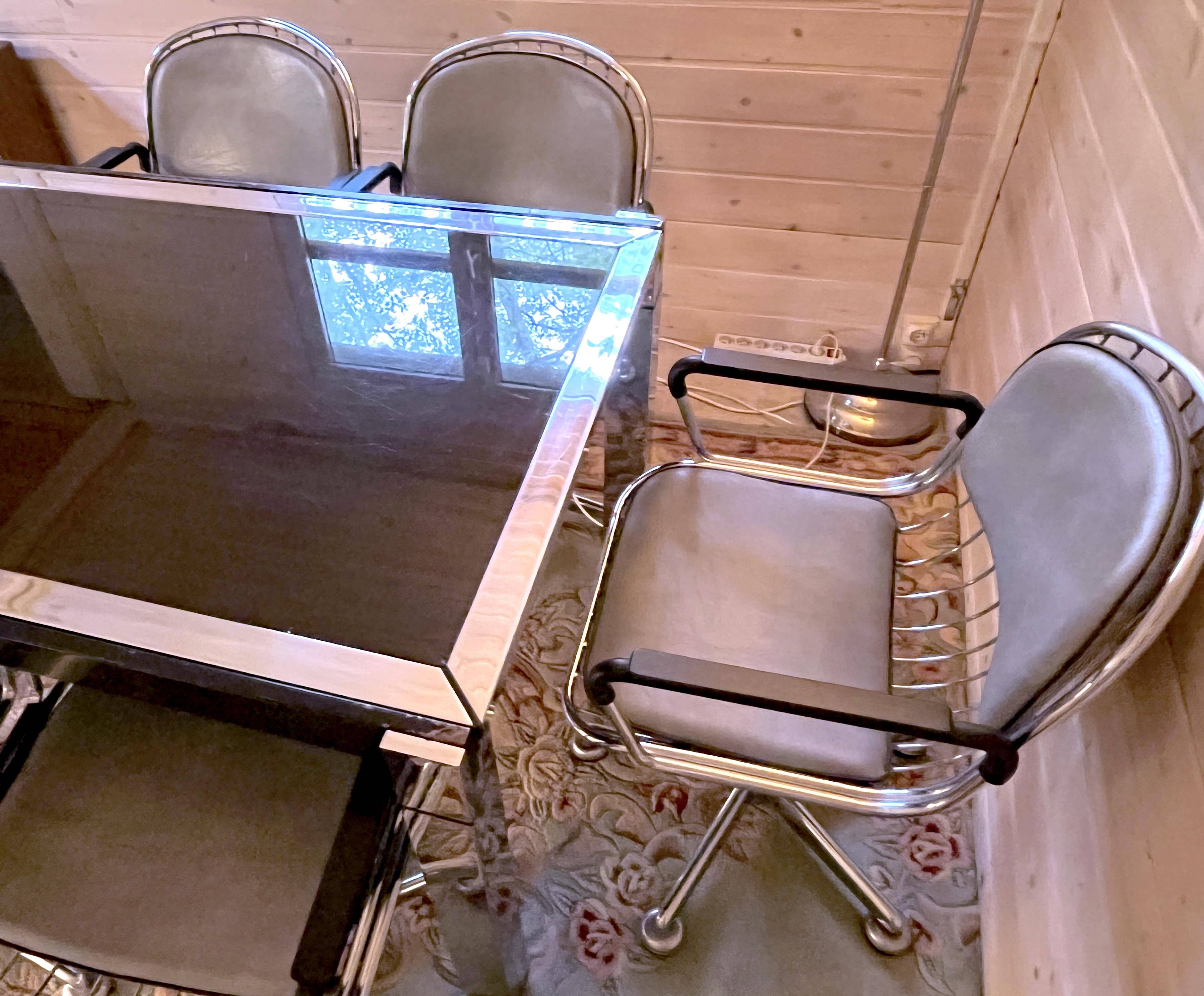 Chrome dining room set, La Metal Arredo and Moltoni&Co, 6 chrome chairs and table, Italy