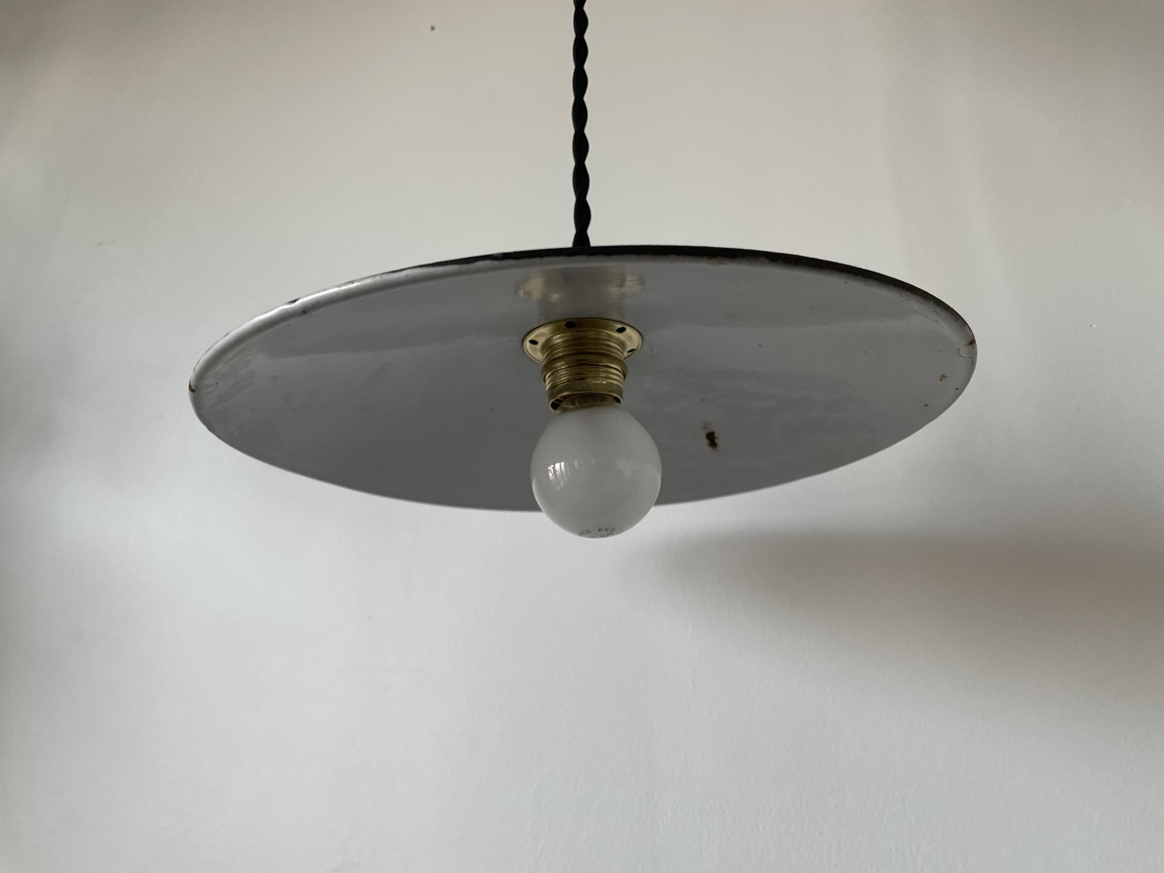 Sheet metal suspension, industrial enameled bowl