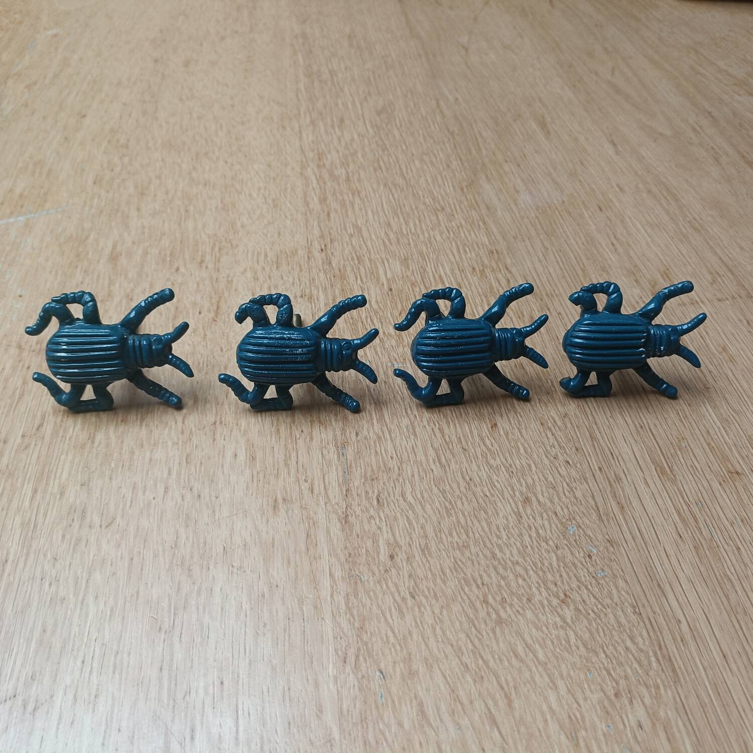 Handles, drawer knobs