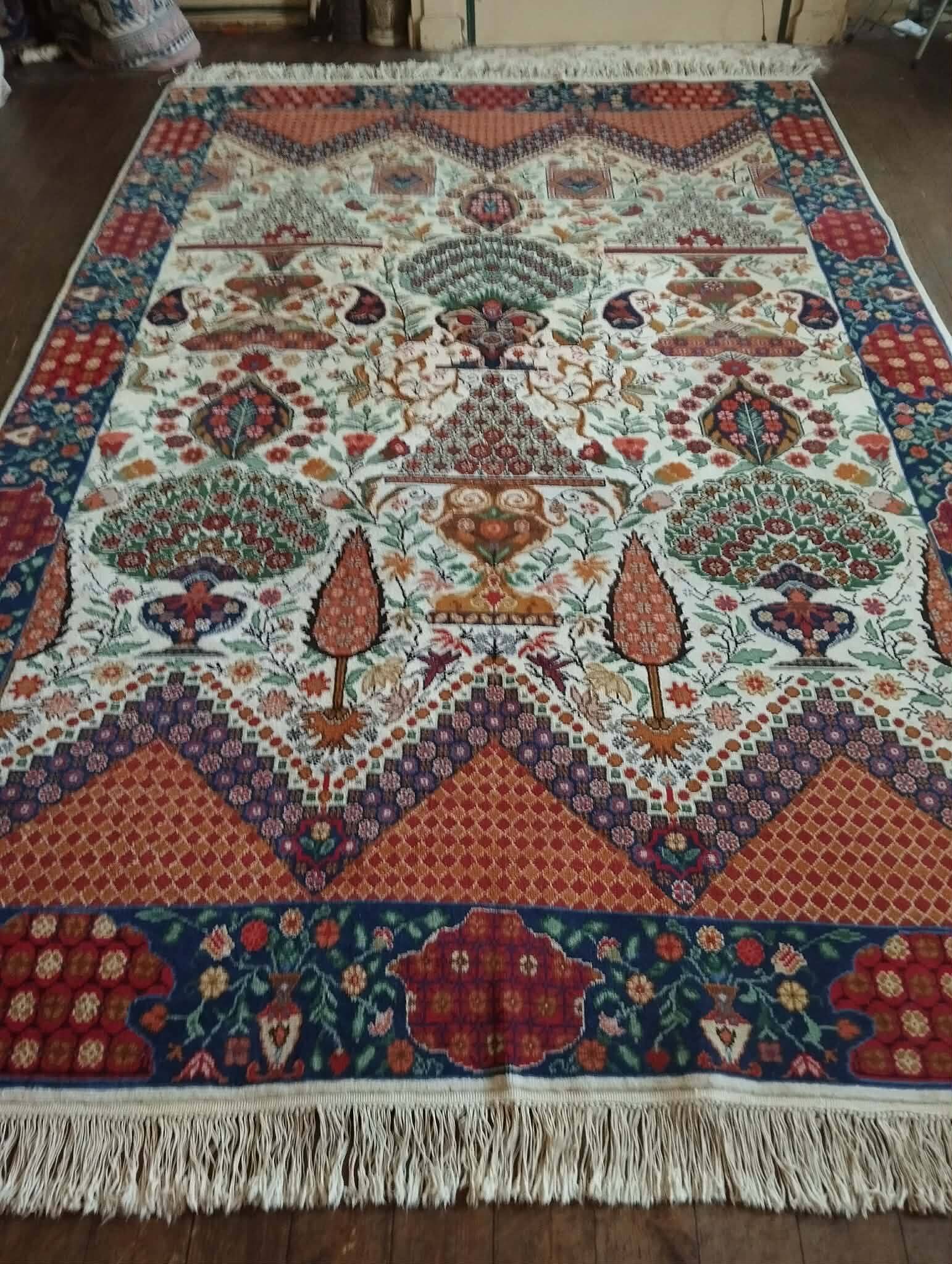 Handmade Kairouan Berber rug 304x203cm