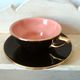 4 cups tea or coffee in the 1950s, color mugs, black and Golden NET