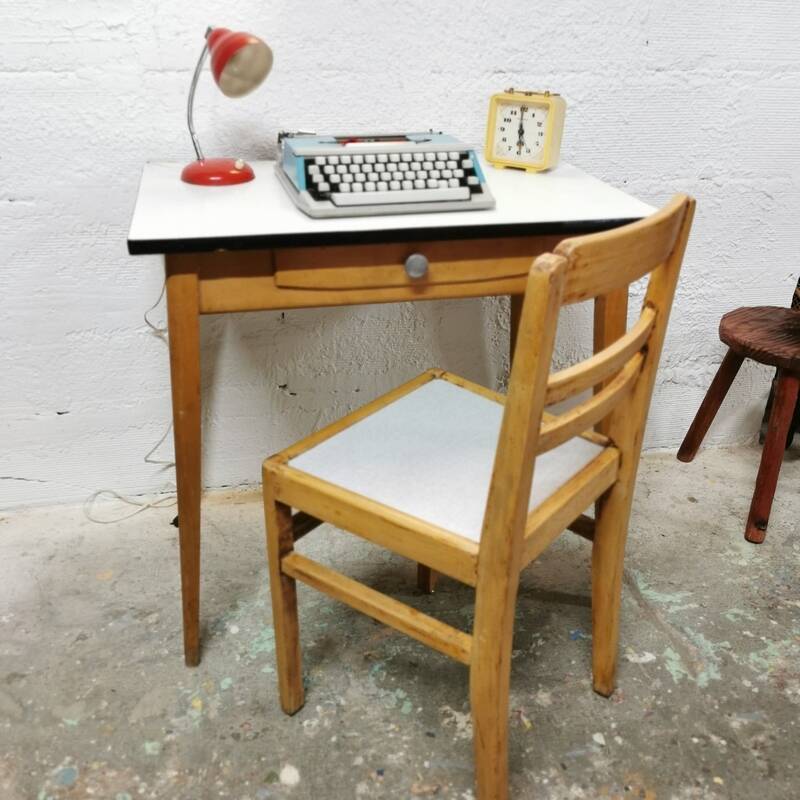 Vintage wood and Formica table