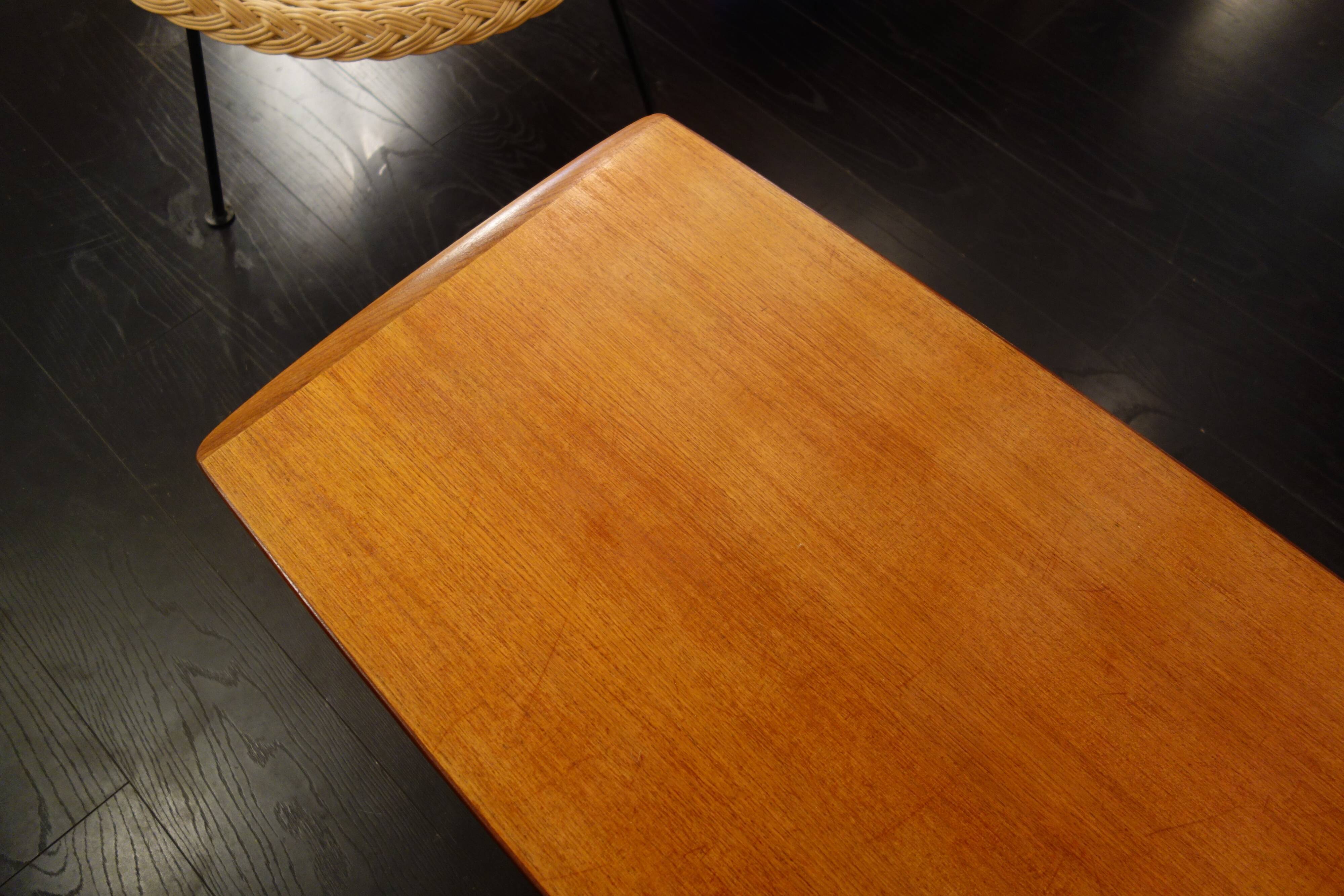 Alberts Tibro of 1960s Scandinavian coffee table