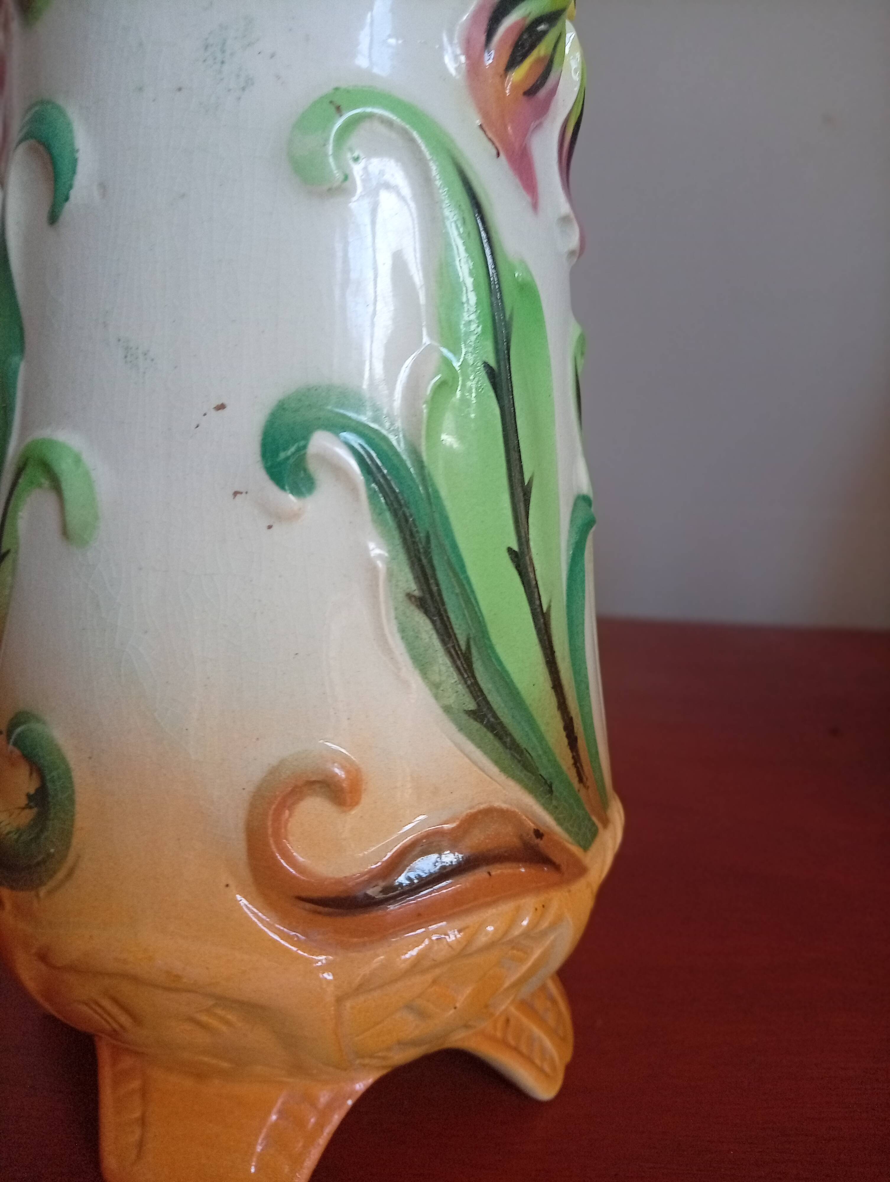 planter / tall vase in barbotine (majolica) from the Art Nouveau period (circa