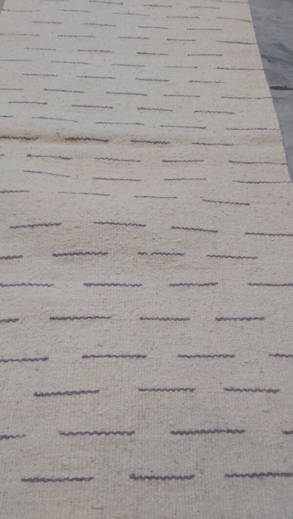 Tapis blanc et violet traditionnel 57x126cm