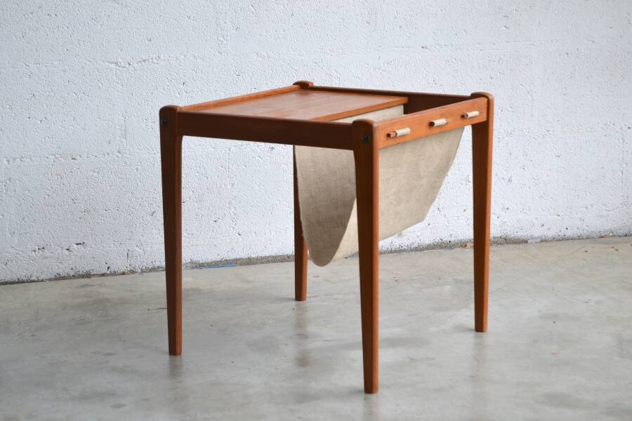 Side table by BRDR Furbo