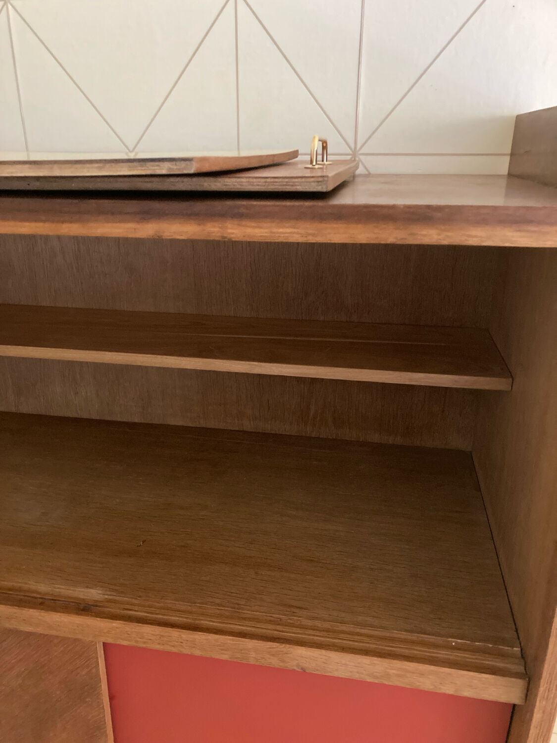 Buffet with 4 sliding doors, vintage wood and Formica