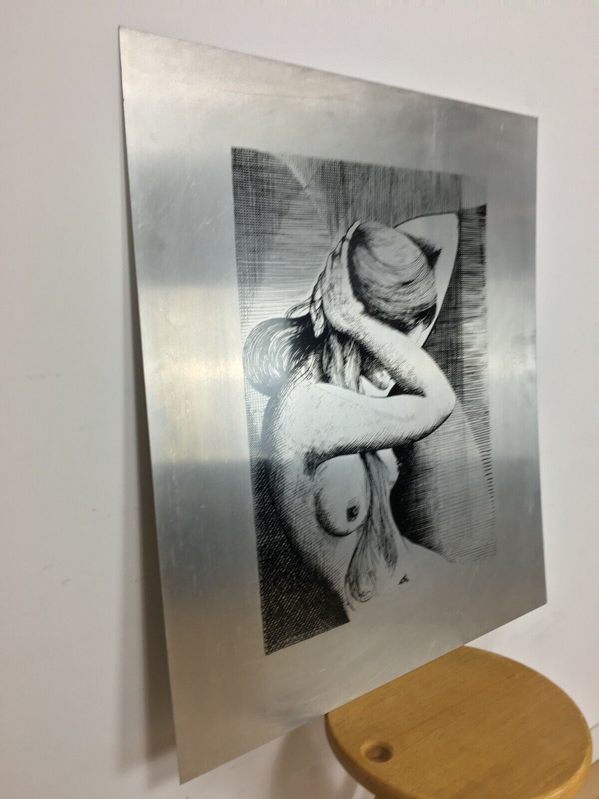 Engraving on aluminum plate 70s