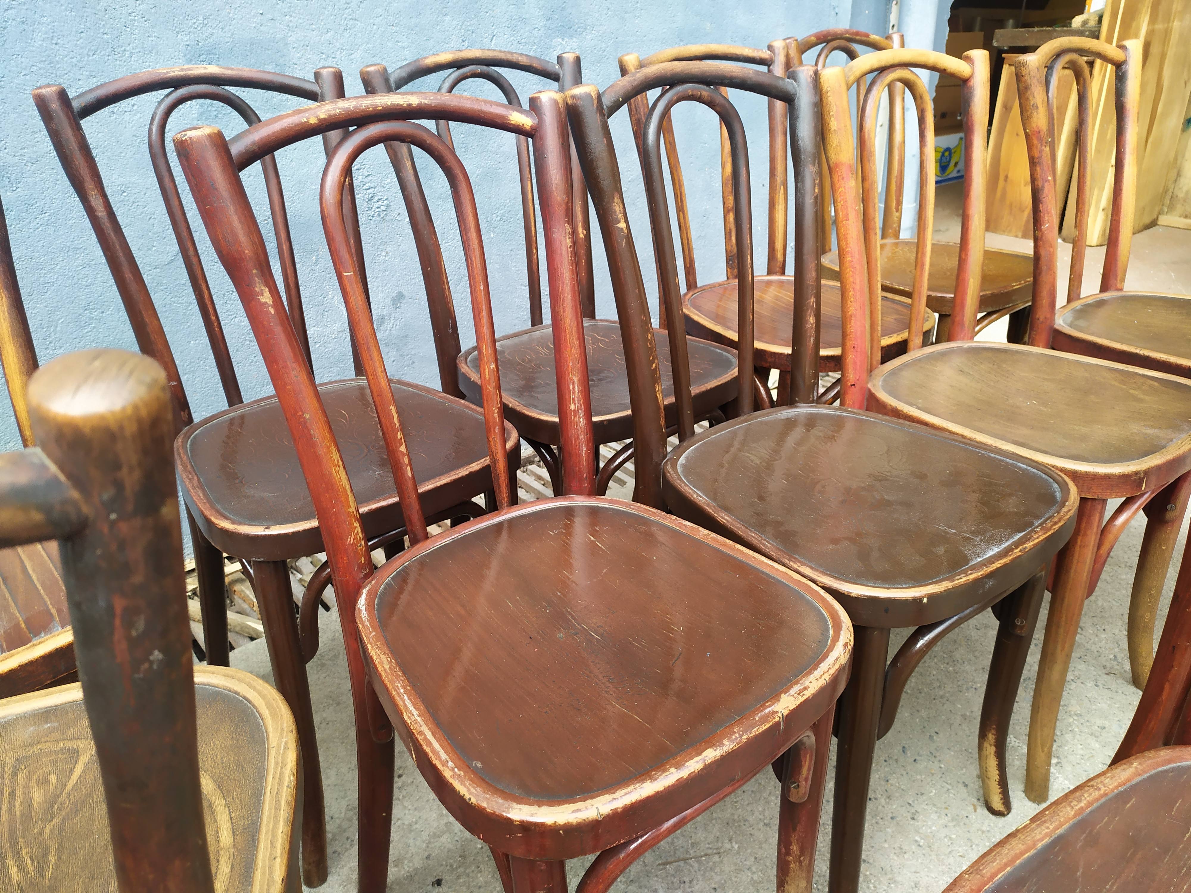 Lot de 16 chaises bistrot