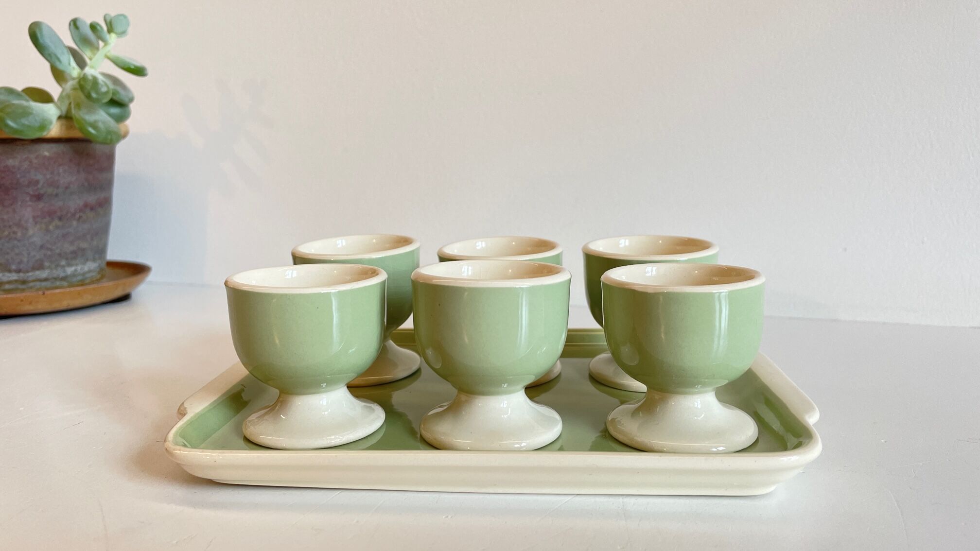 6 coquetiers sur plateau céramique par villeroy & boch