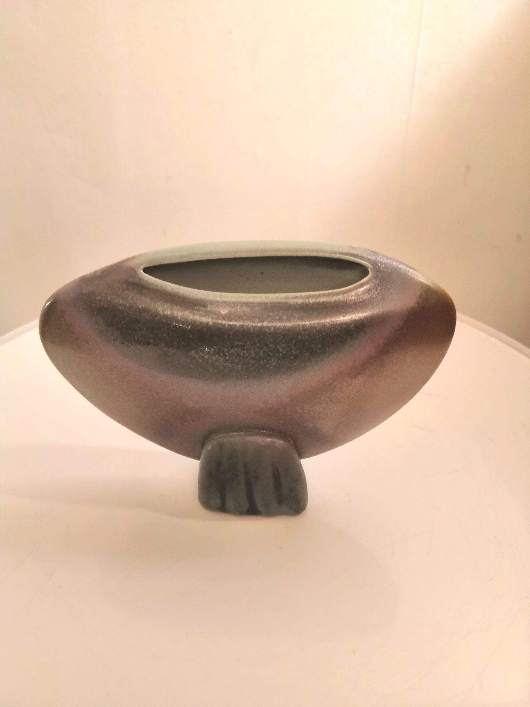 Ceramic lentil vase signed by a dove design 60s