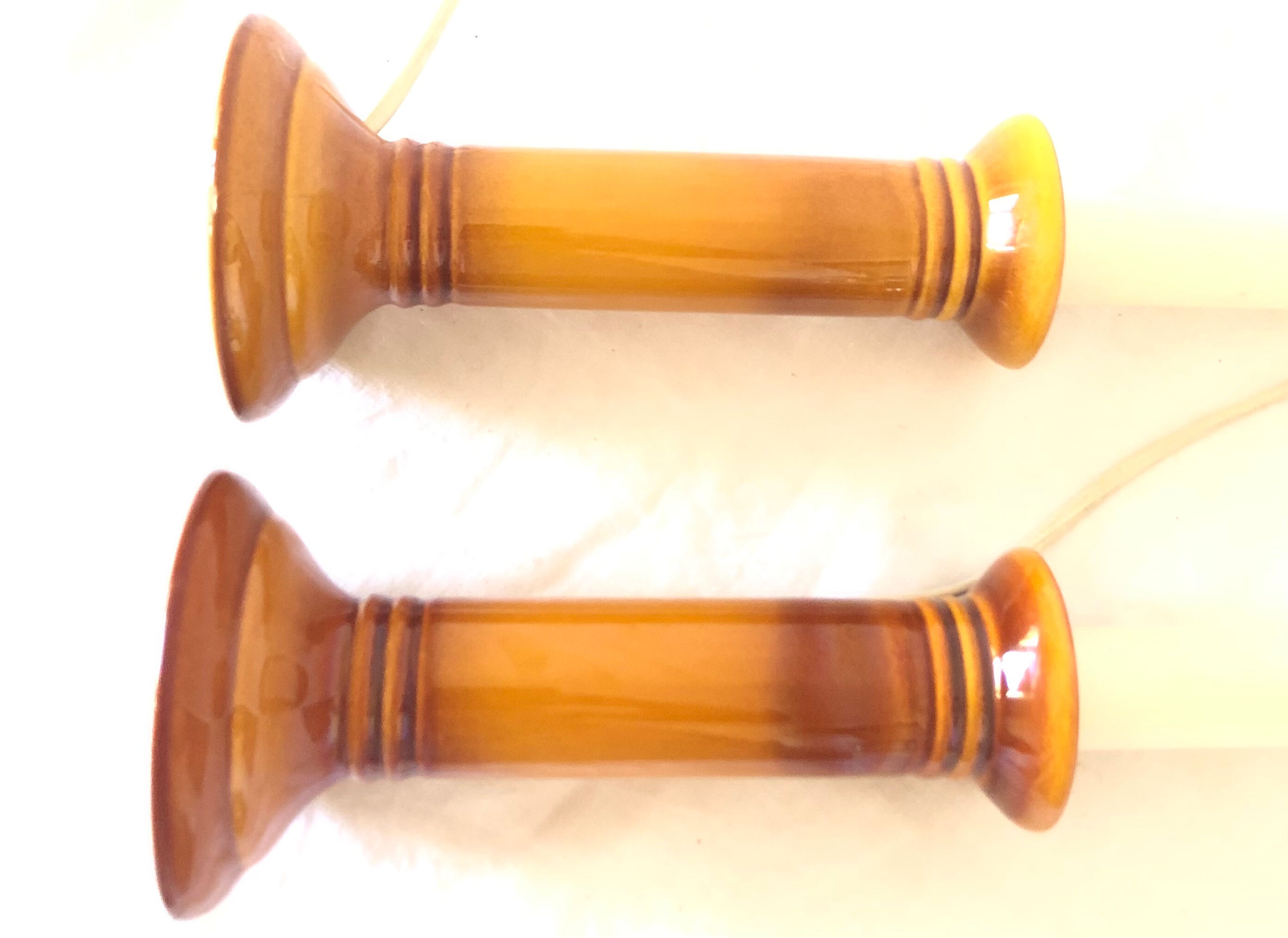 Paire  de lampe fabrication française Kostka vintage.