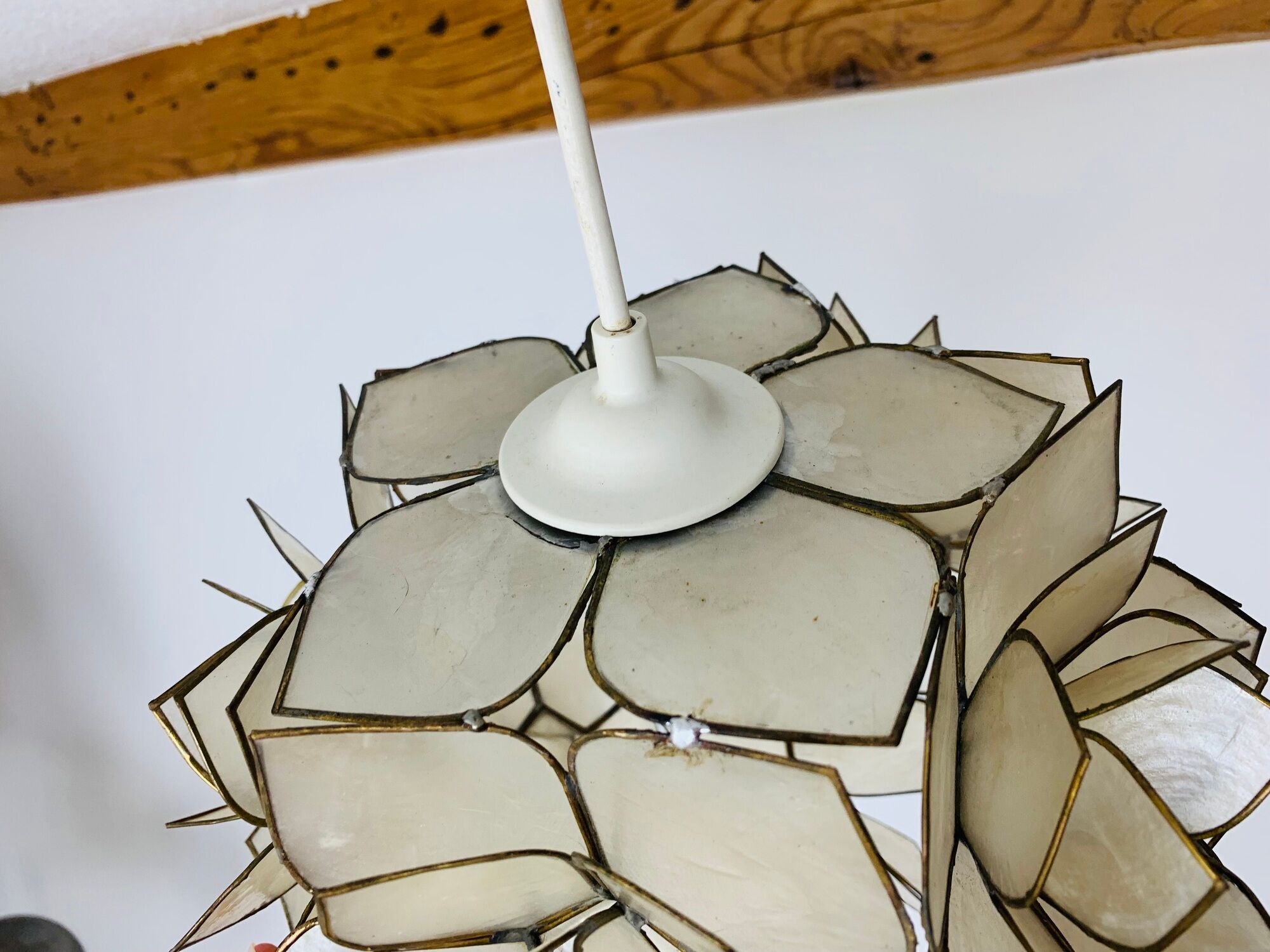 Mother-of-pearl flower suspension Rausch Capiz Germany, 70s