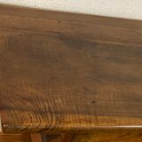 Bressane XVIII walnut table, 2 pulls, a drawer.