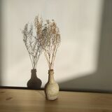 Decorative vase in beige ceramic