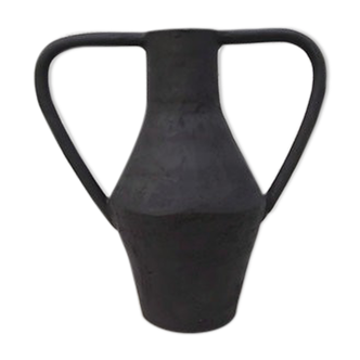 Black amphora vase - Cassandre Bouilly