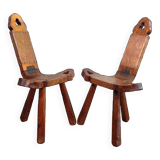 Pair of tripod mountain chairs