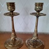 Paire de bougeoirs anciens